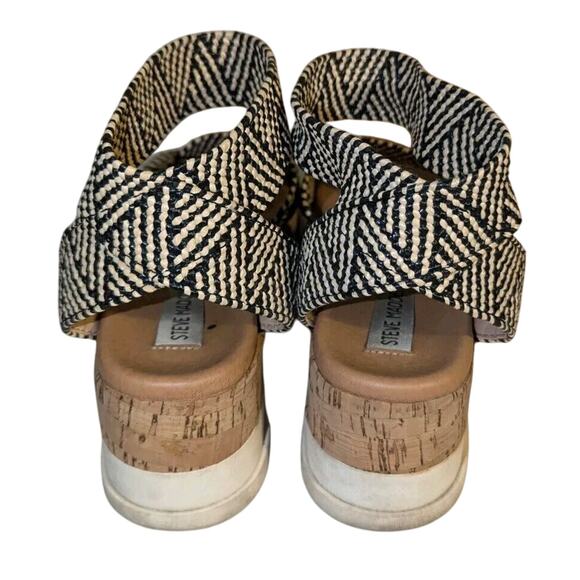 Steve Madden Bandi Sandal - 7M - Picture 5 of 8